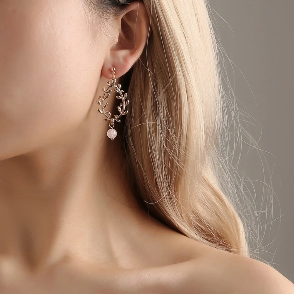 *EDETTA* Gold x Pink Leaf Fashion Earrings